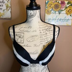 Maidenform bikini top 